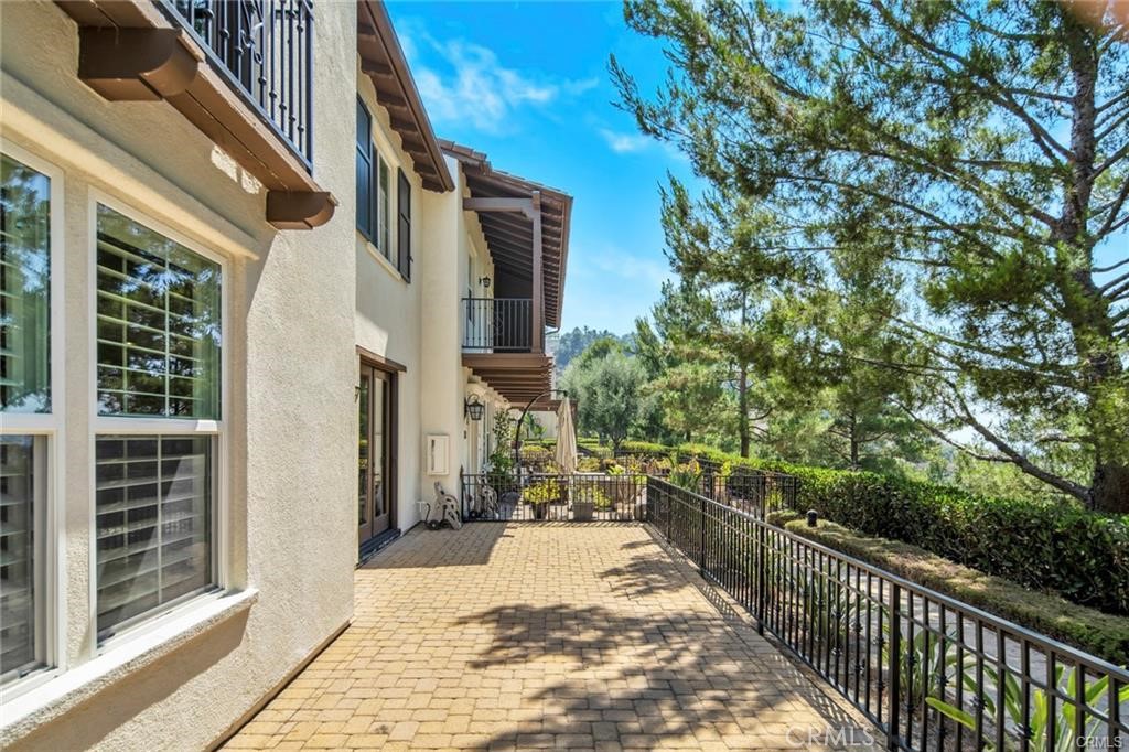 873 Terrace Lane W 4