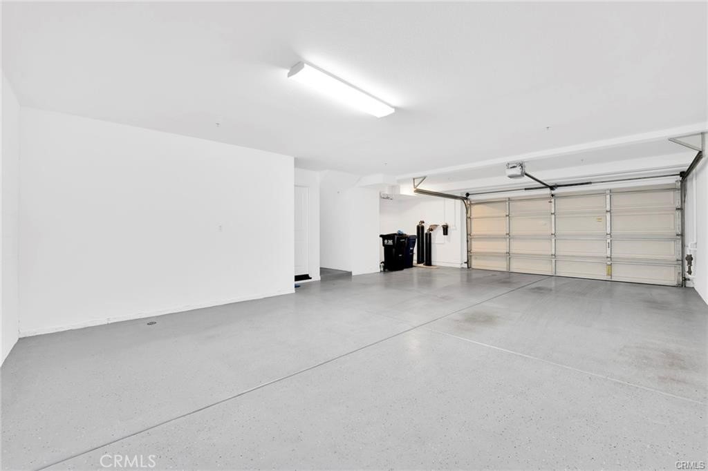 873 Terrace Lane W 4