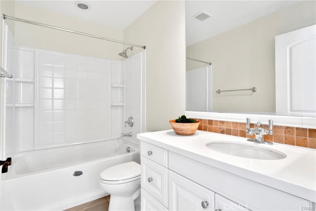 873 Terrace Lane W 4