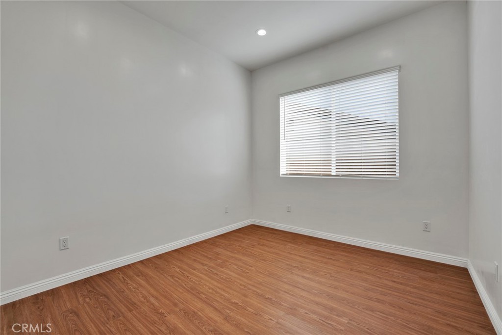 320 A S. Lincoln Avenue