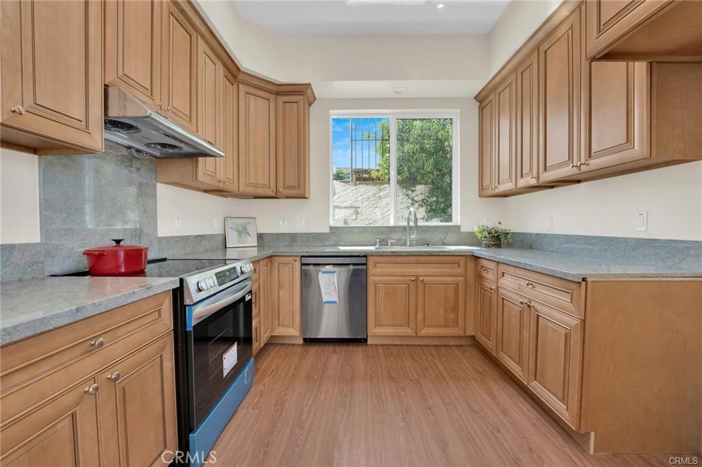 320 A S. Lincoln Avenue