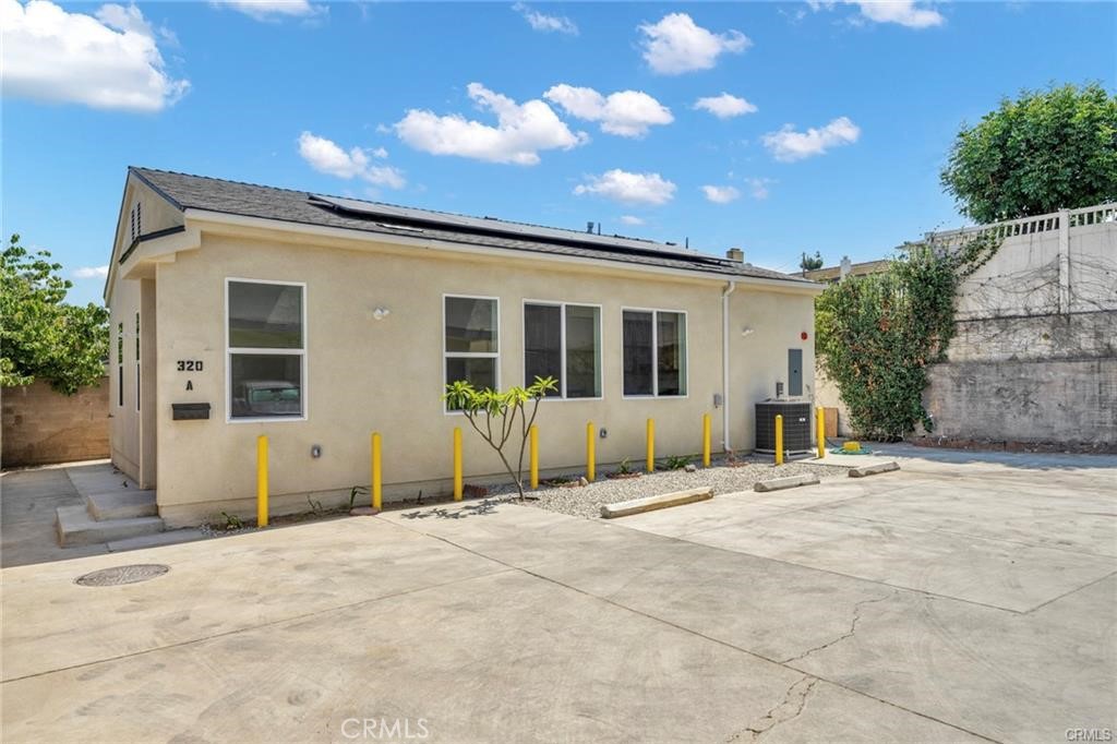320 A S. Lincoln Avenue