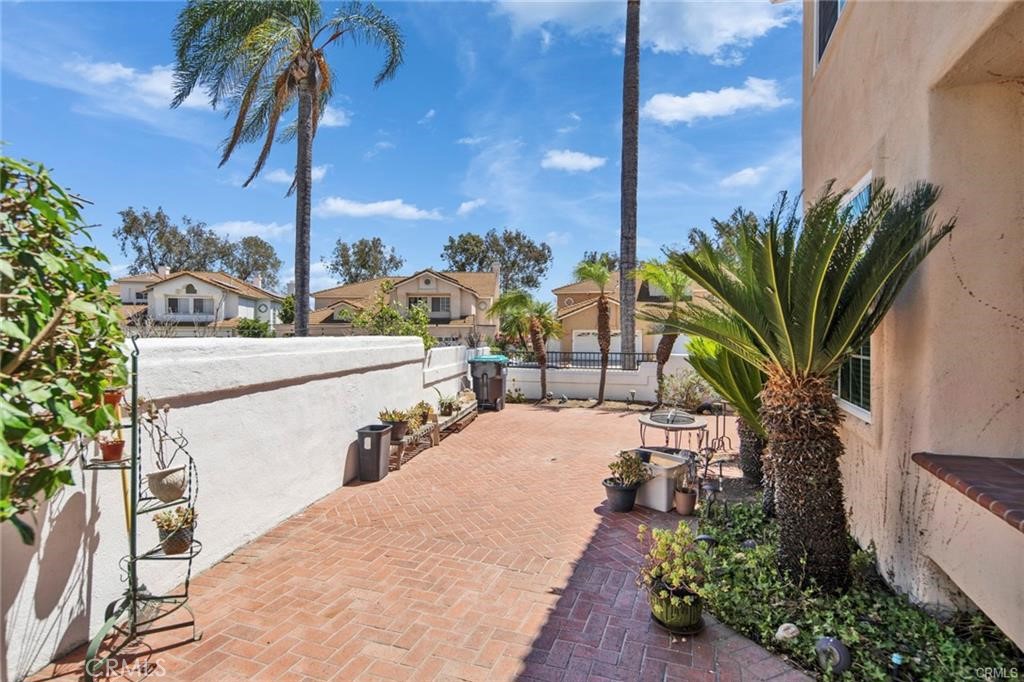 3072 Crape Myrtle Cir