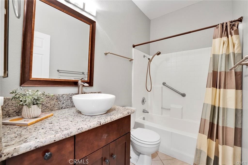 3072 Crape Myrtle Cir