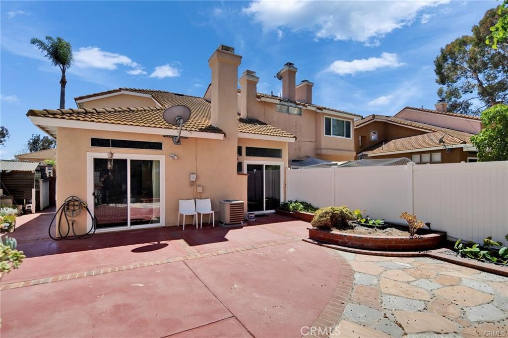 3072 Crape Myrtle Cir