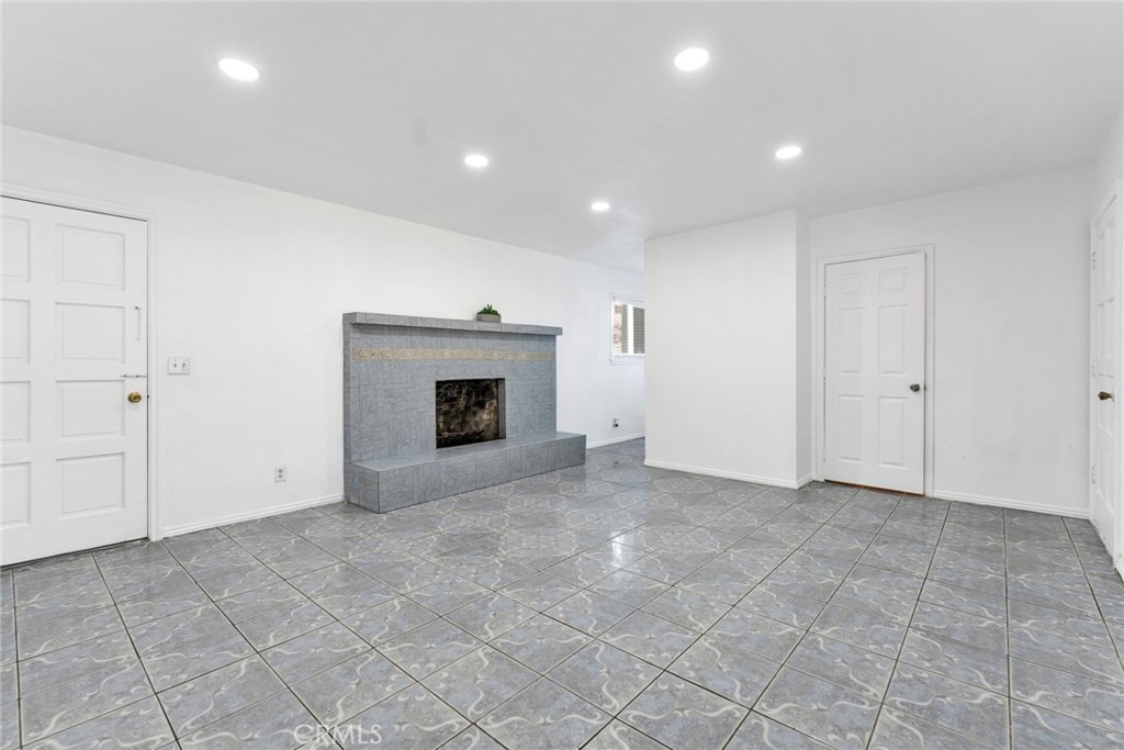 14057 Ohio Street