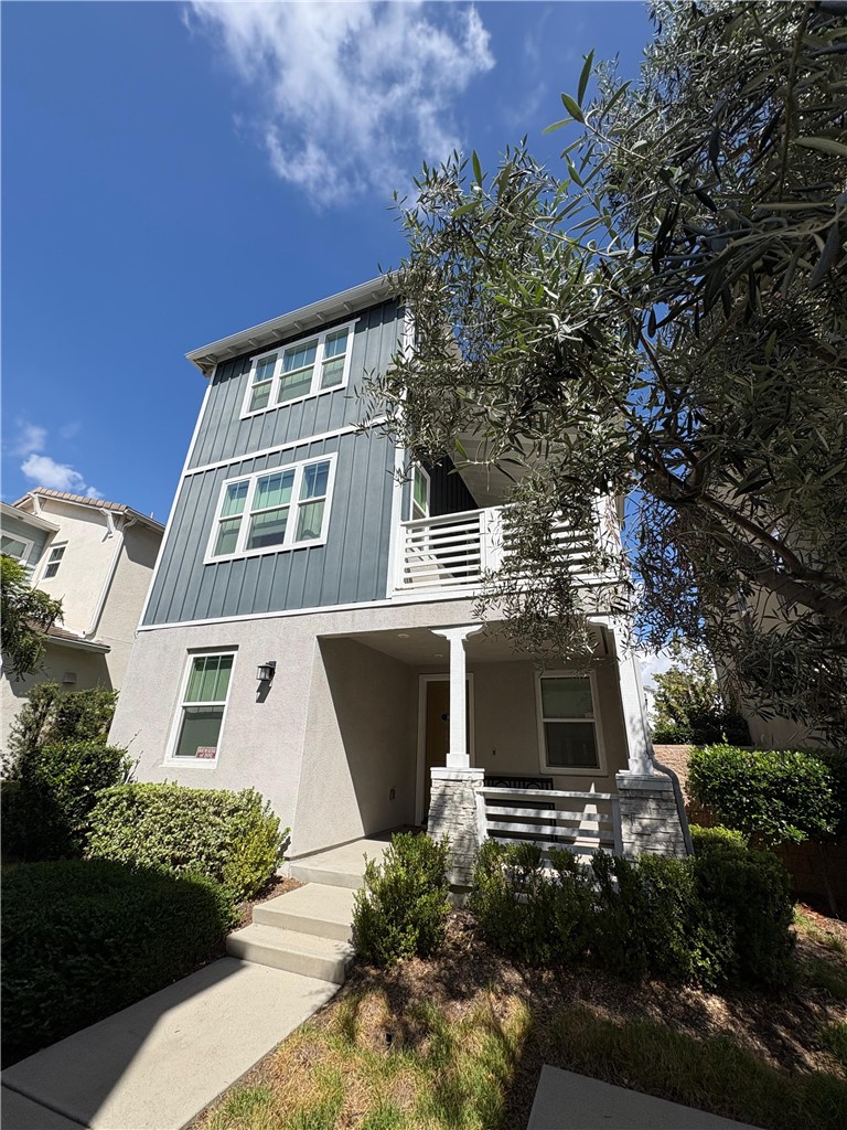 8 8 Vista Court