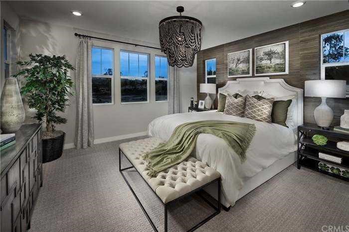 8 8 Vista Court