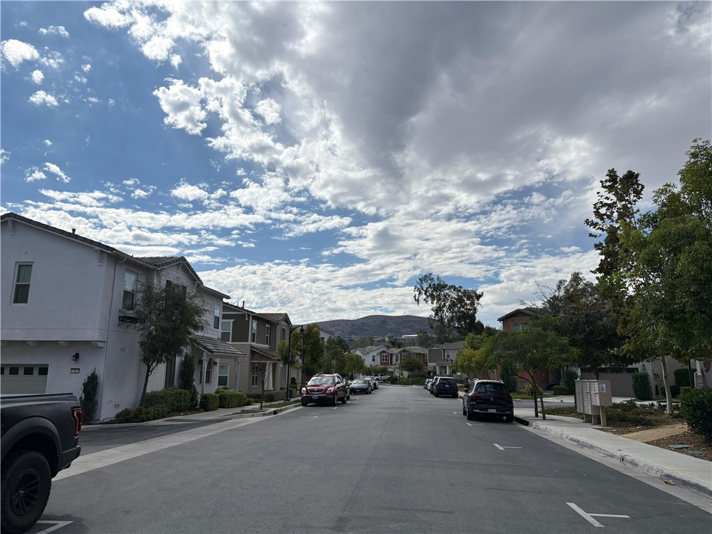 8 8 Vista Court