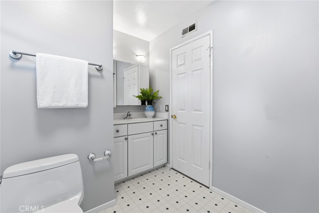 23922 Minnequa Drive