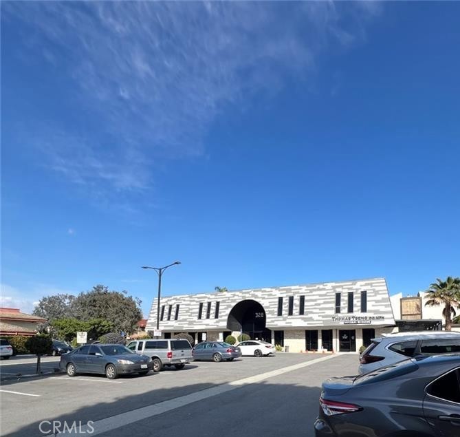 328 S Atlantic Blvd 218