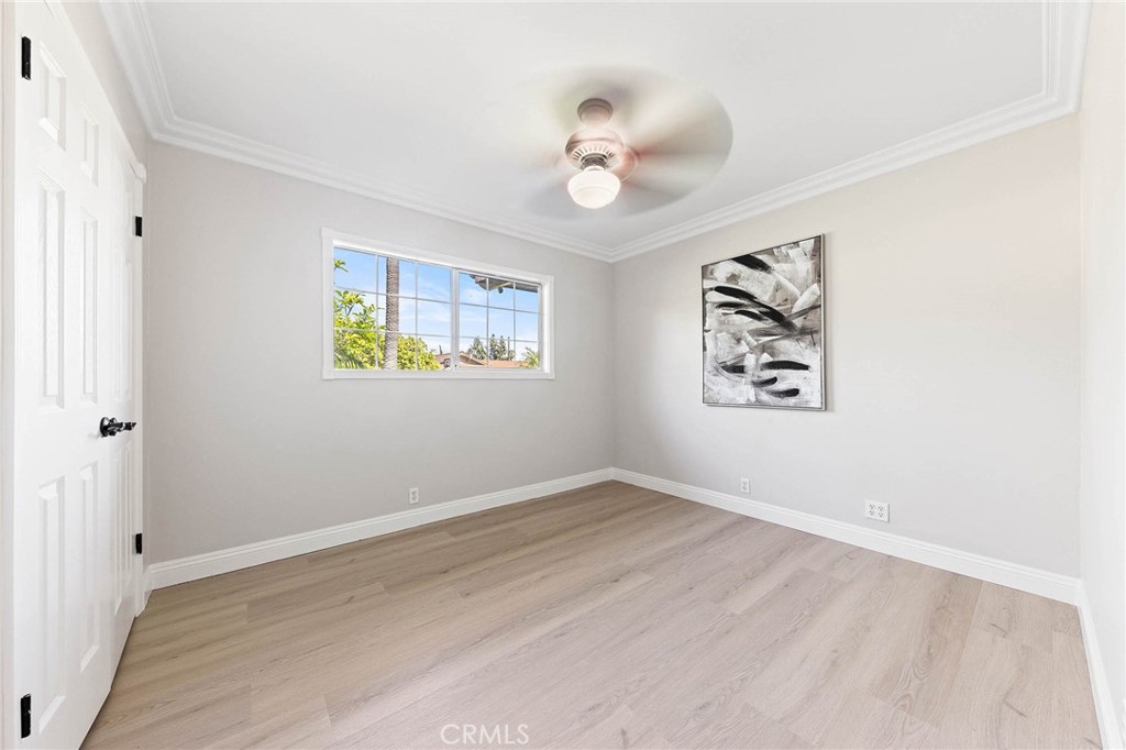 1029 Burnell Oaks Lane