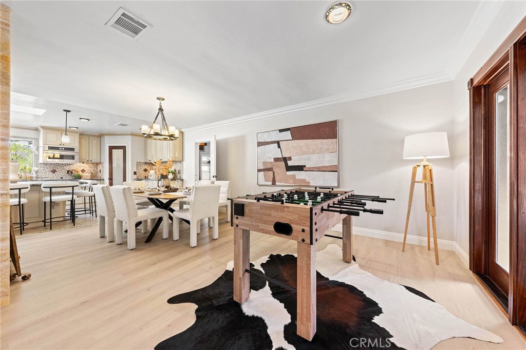 1029 Burnell Oaks Lane