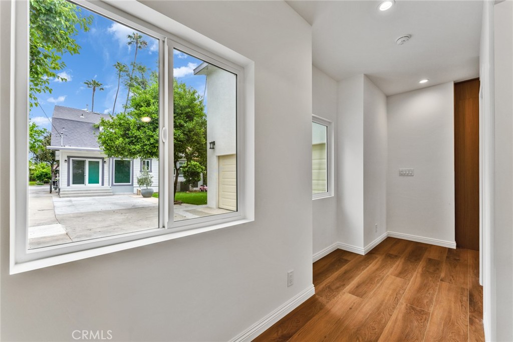 1969 Fletcher Avenue 1/2