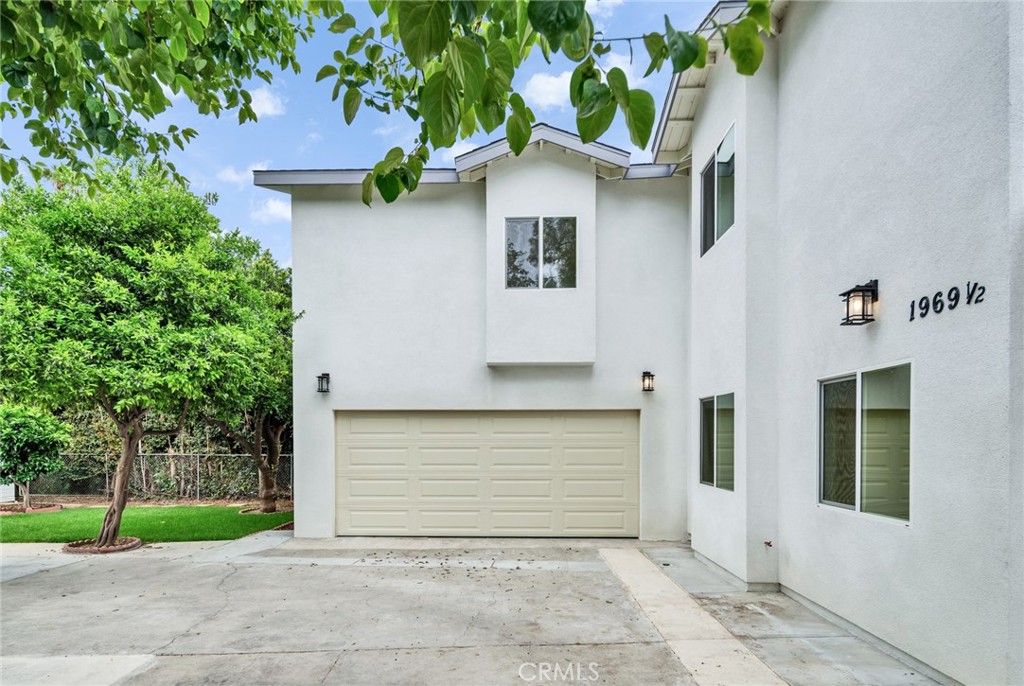 1969 Fletcher Avenue 1/2