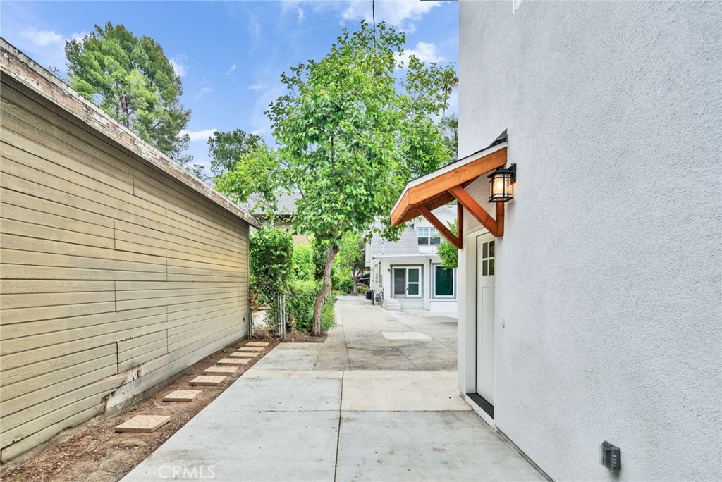 1969 Fletcher Avenue 1/2