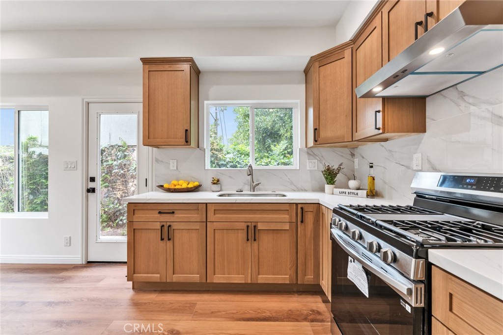 1969 Fletcher Avenue 1/2