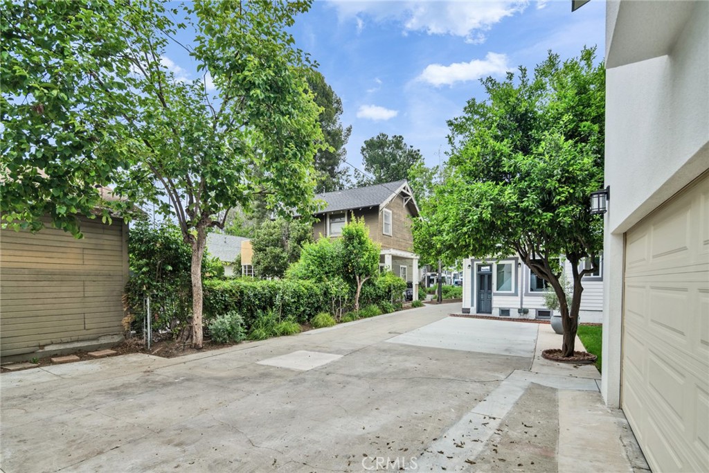 1969 Fletcher Avenue 1/2