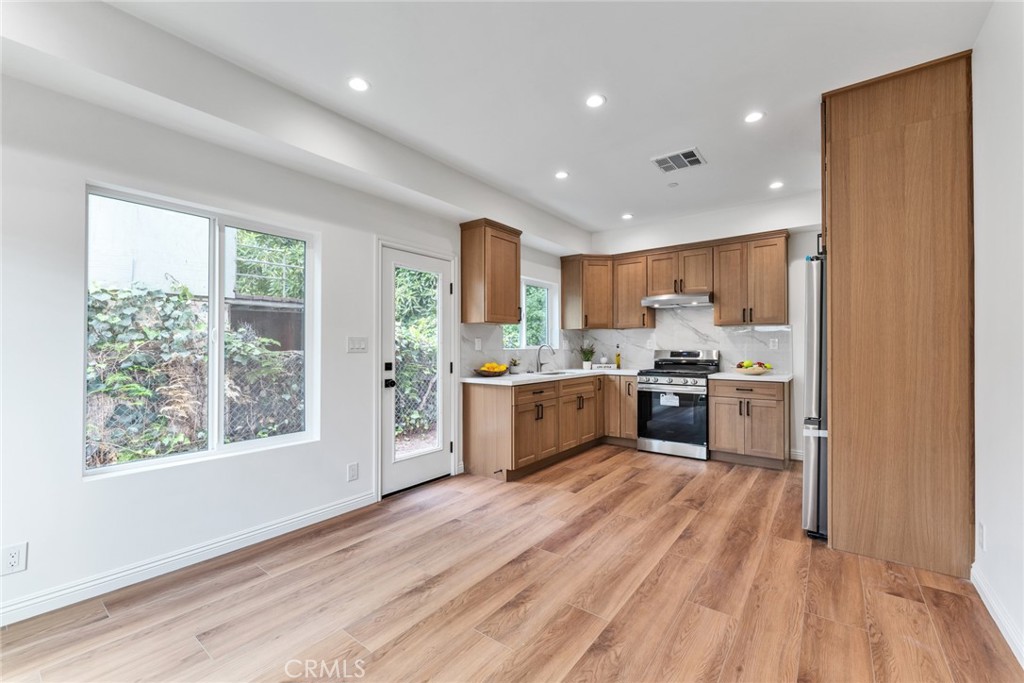 1969 Fletcher Avenue 1/2