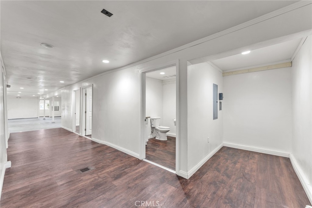 9085 Las Tunas Drive