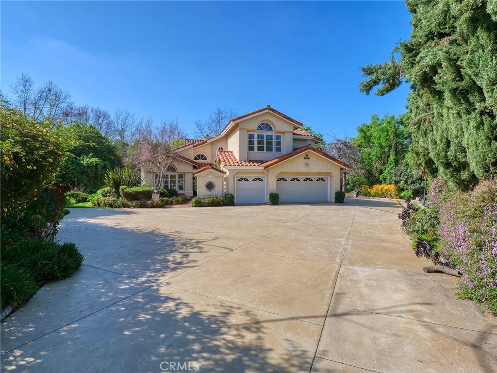 1435 Subtropic Drive