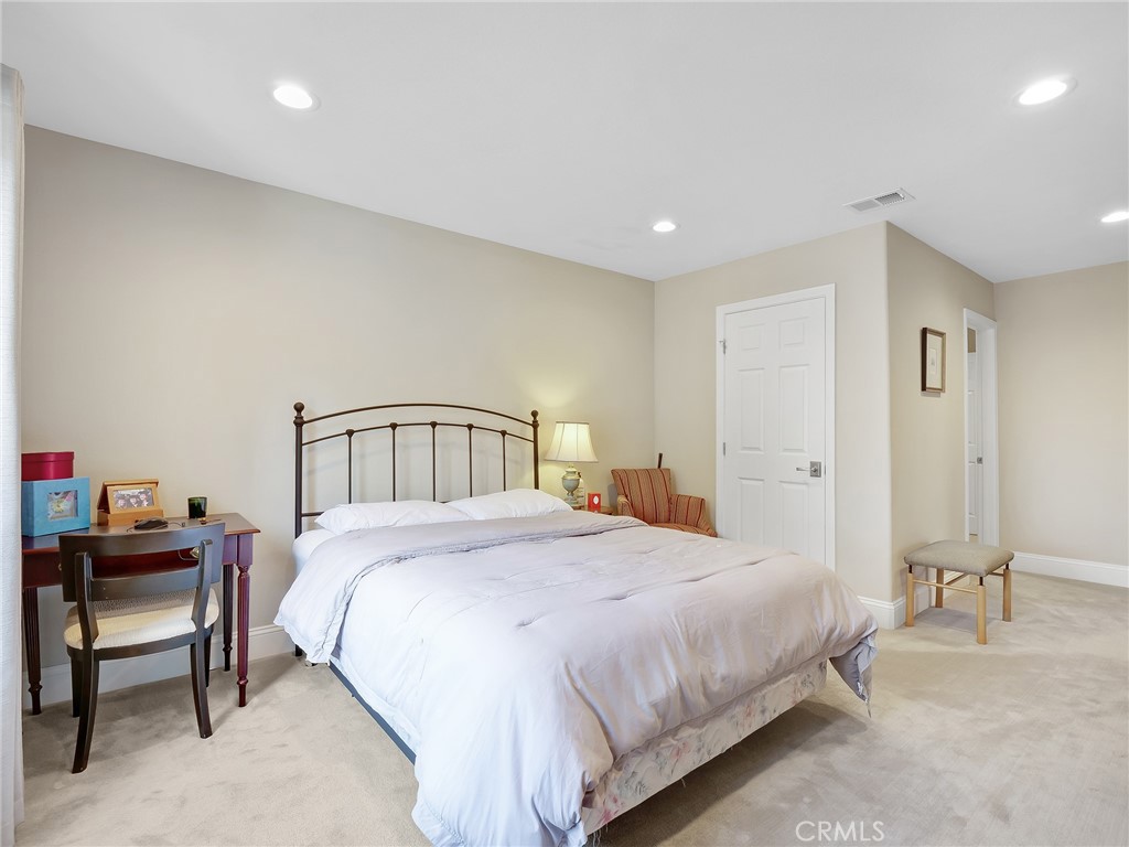 1435 Subtropic Drive