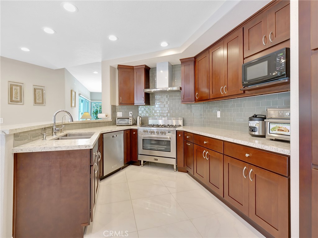 1435 Subtropic Drive