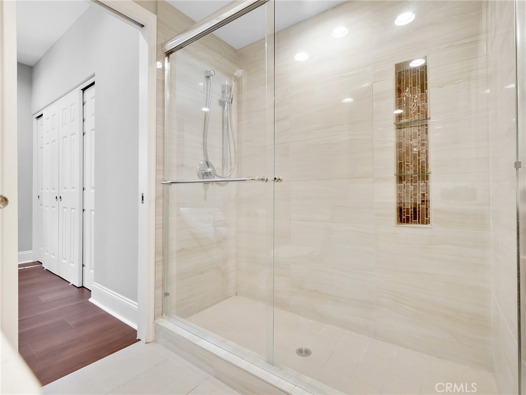 1435 Subtropic Drive