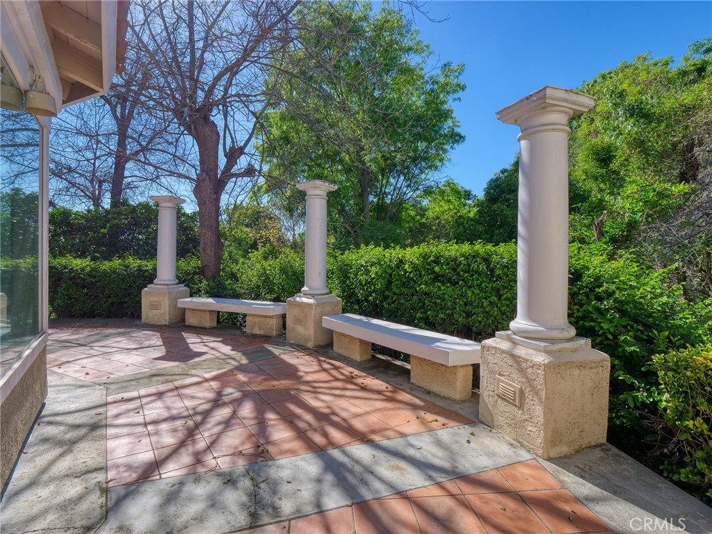 1435 Subtropic Drive