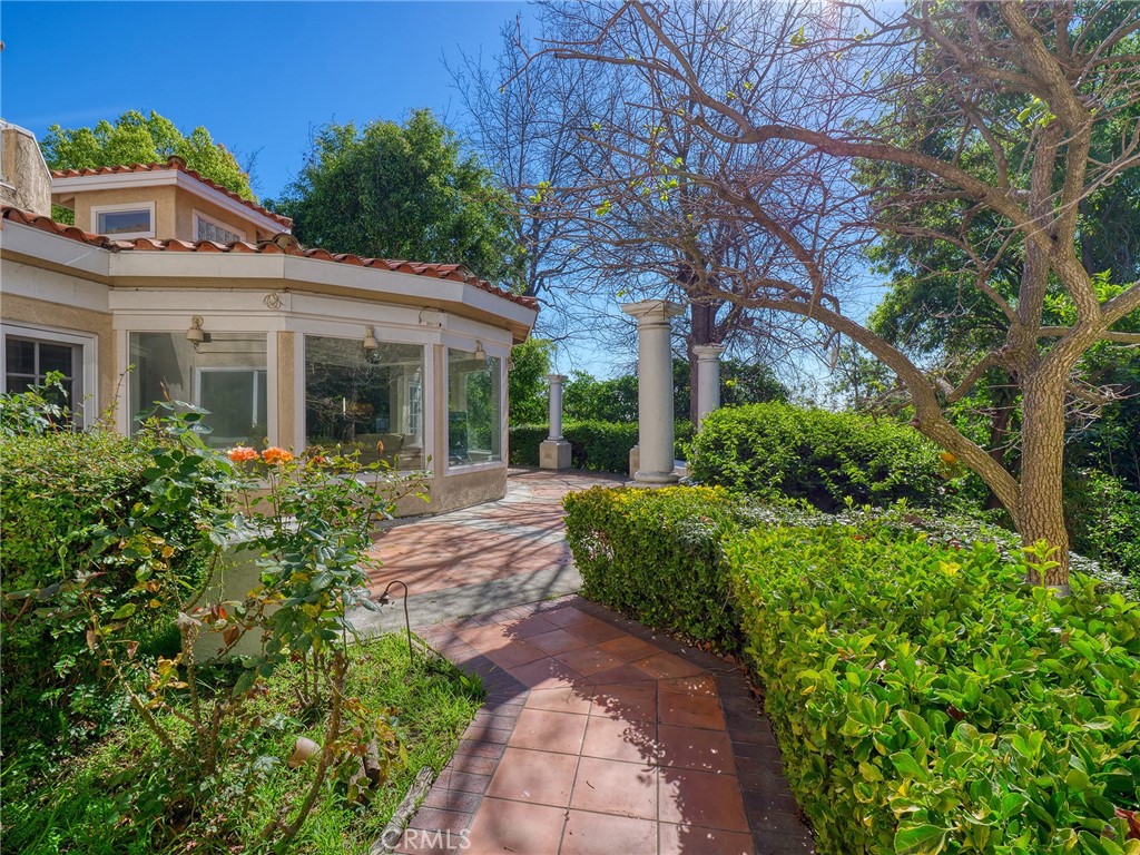 1435 Subtropic Drive