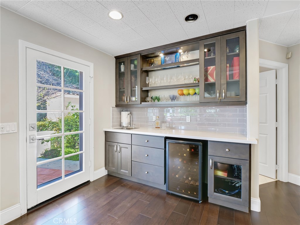 1435 Subtropic Drive