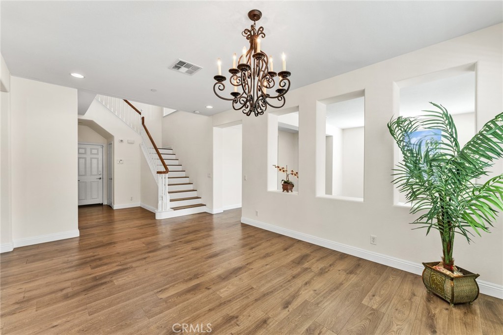 7112 Acorn Place