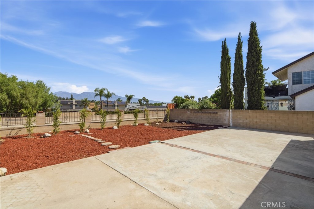 3724 Alder Place
