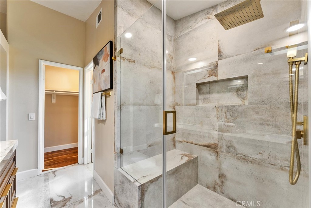 312 Torito Ln