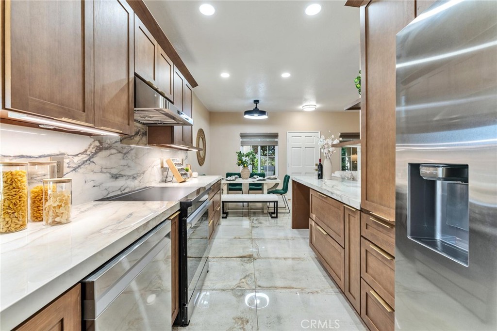 312 Torito Ln