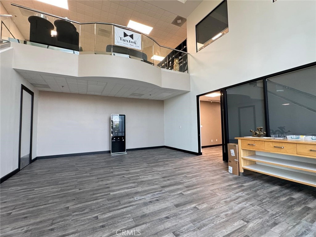 21007 Commerce Point Dr