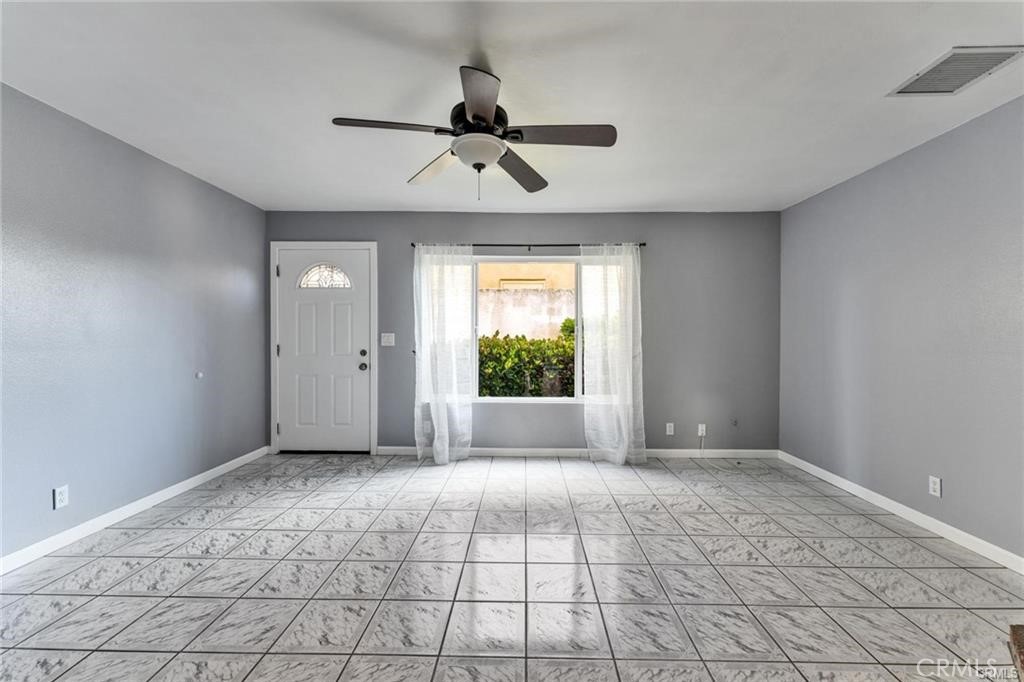 5372 Clairemont Mesa Blvd