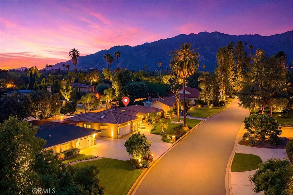 1029 Burnell Oaks Lane