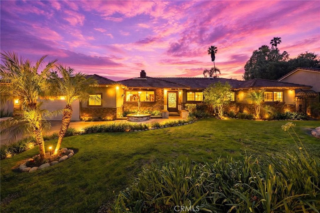 1029 Burnell Oaks Lane