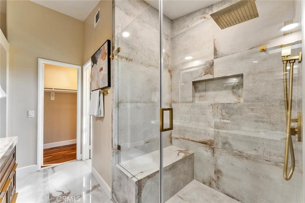 312 Torito Ln