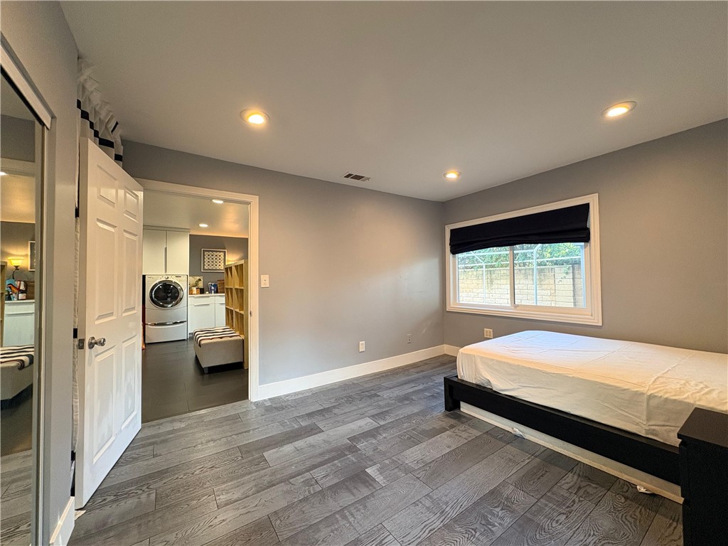 12737 Mckinley