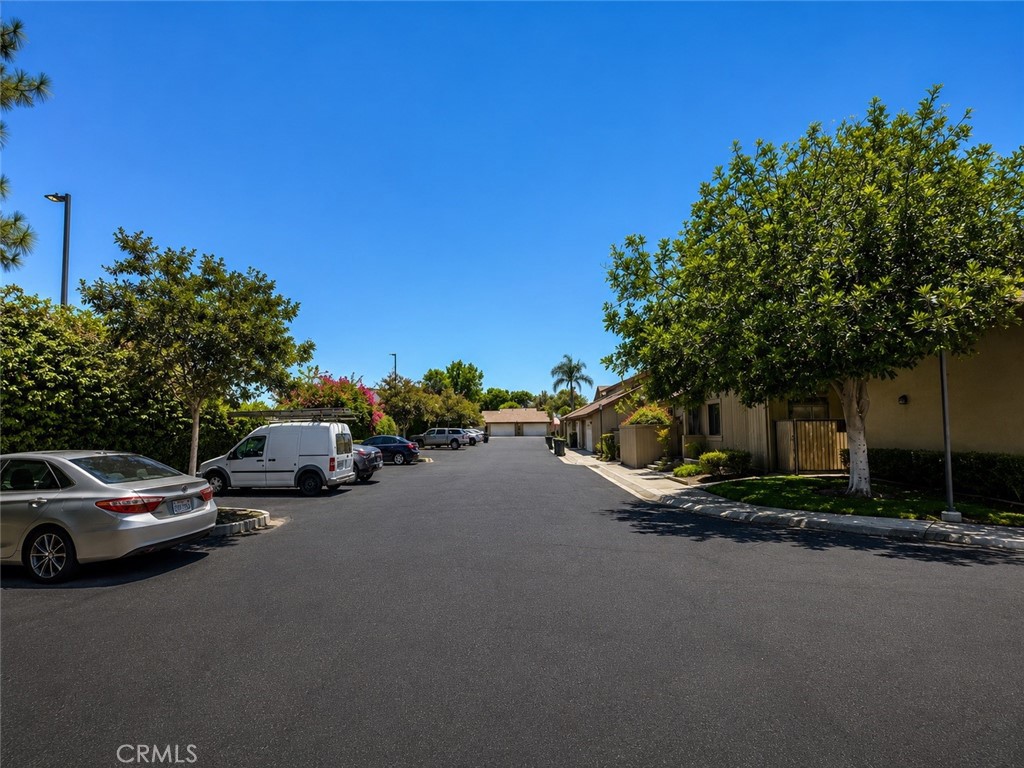 918 S Laurelwood 2