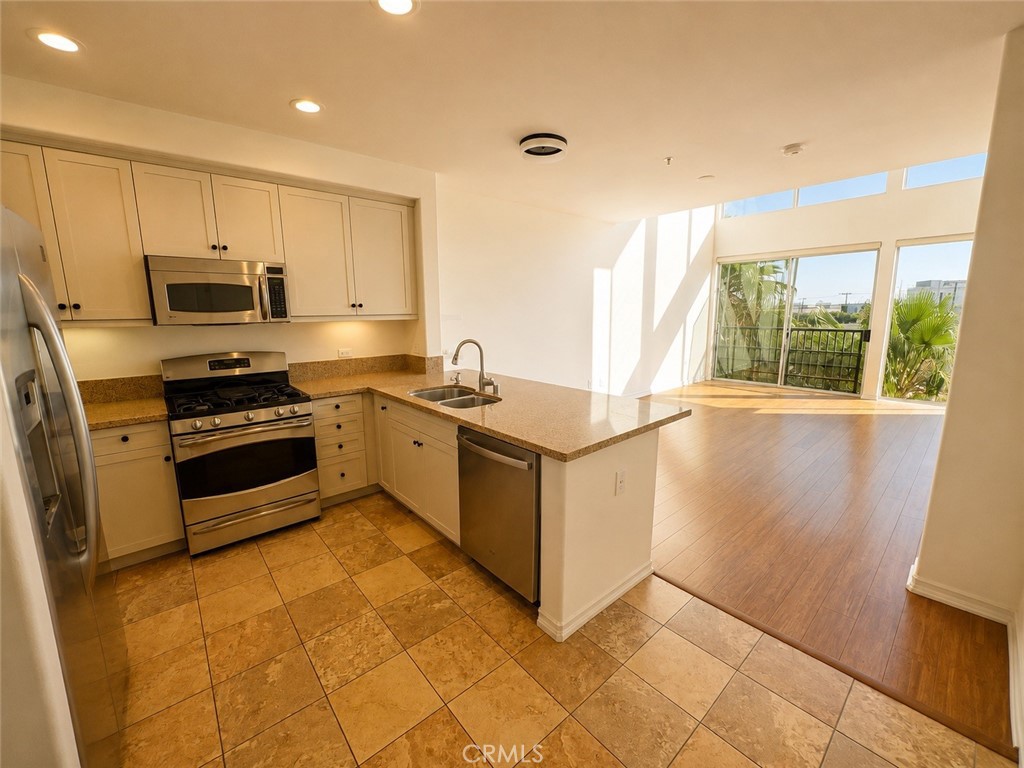 629 Traction
