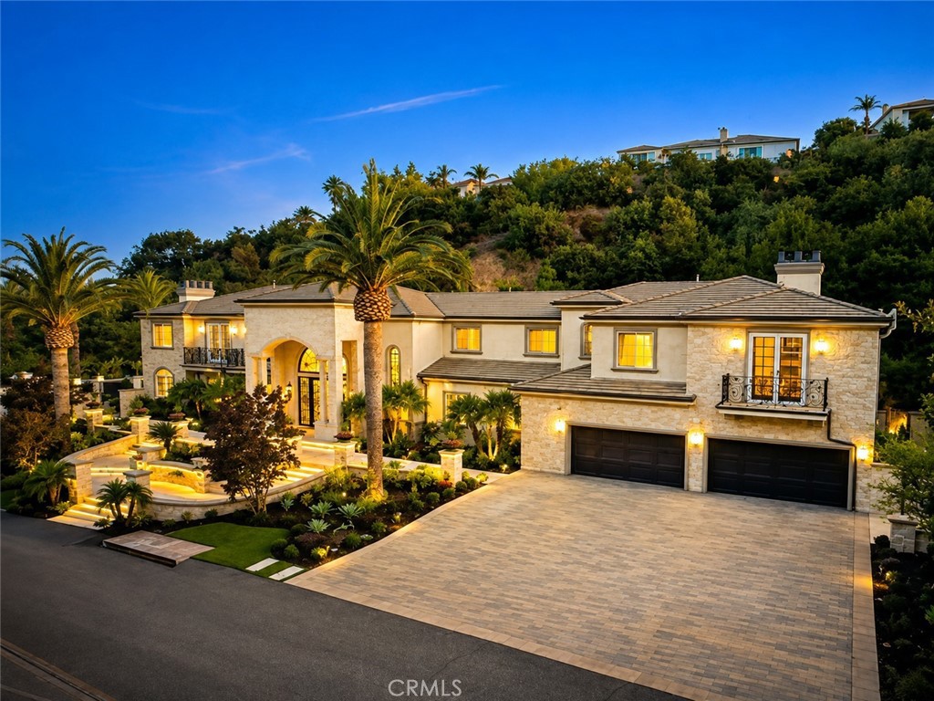 2855 Oak Knoll Drive