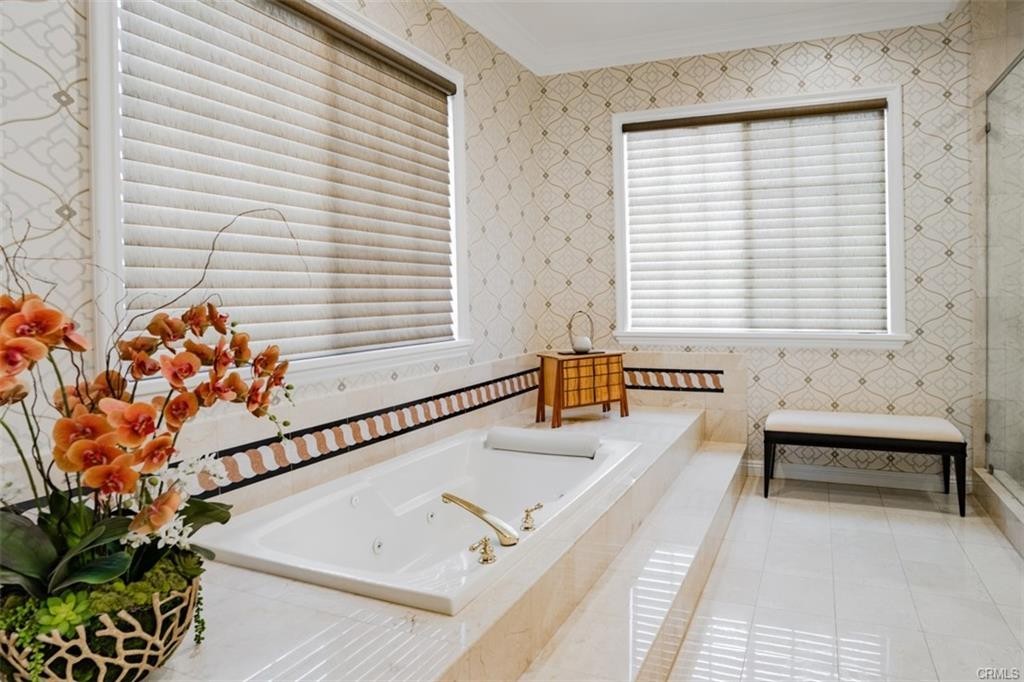 2855 Oak Knoll Drive