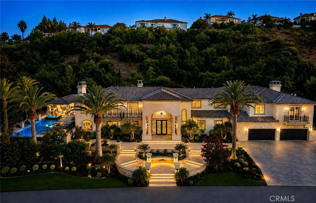 2855 Oak Knoll Drive