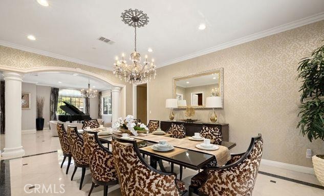2855 Oak Knoll Drive