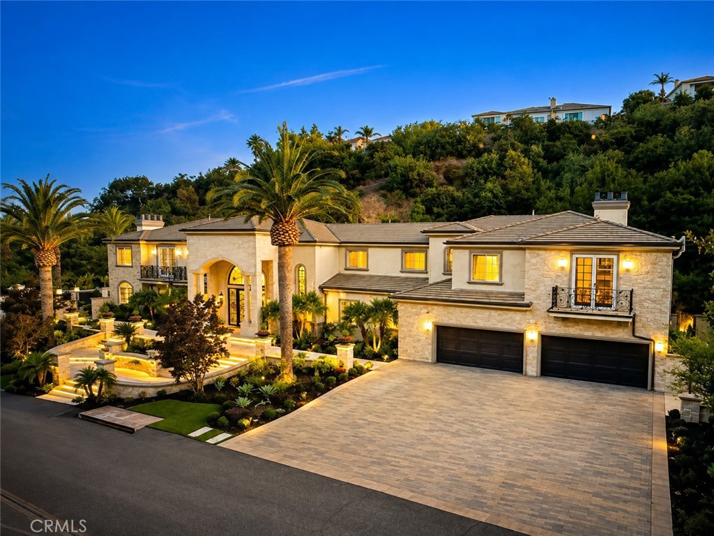 2855 Oak Knoll Drive