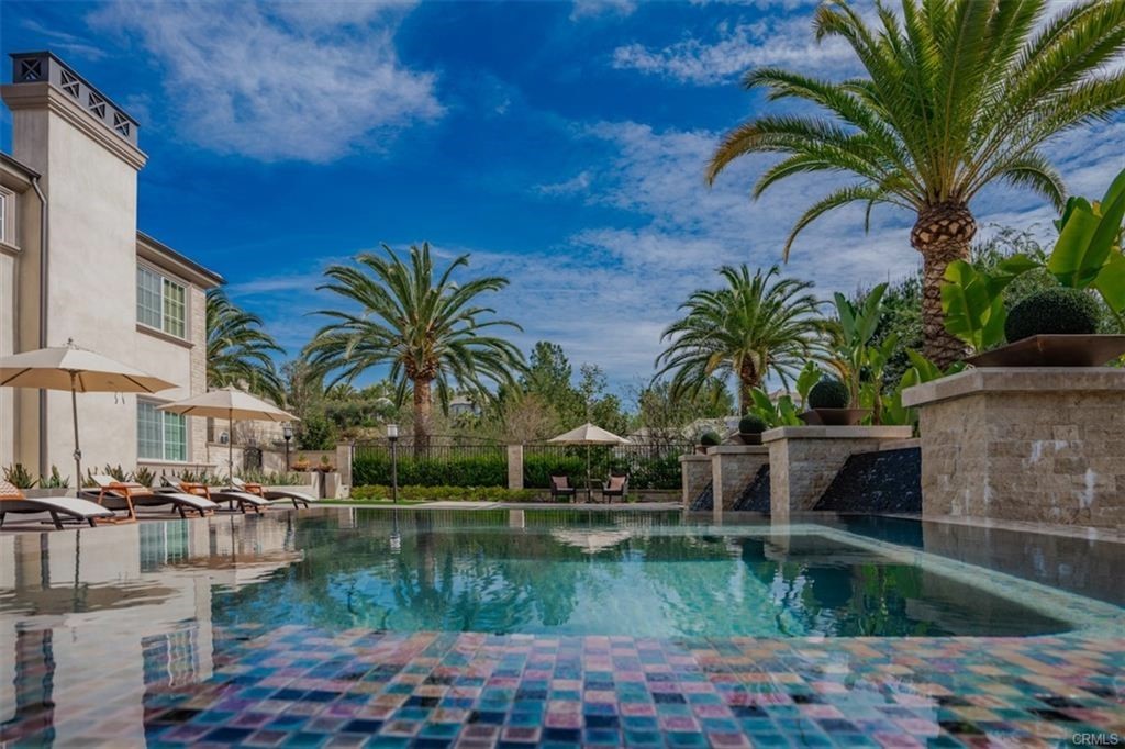 2855 Oak Knoll Drive