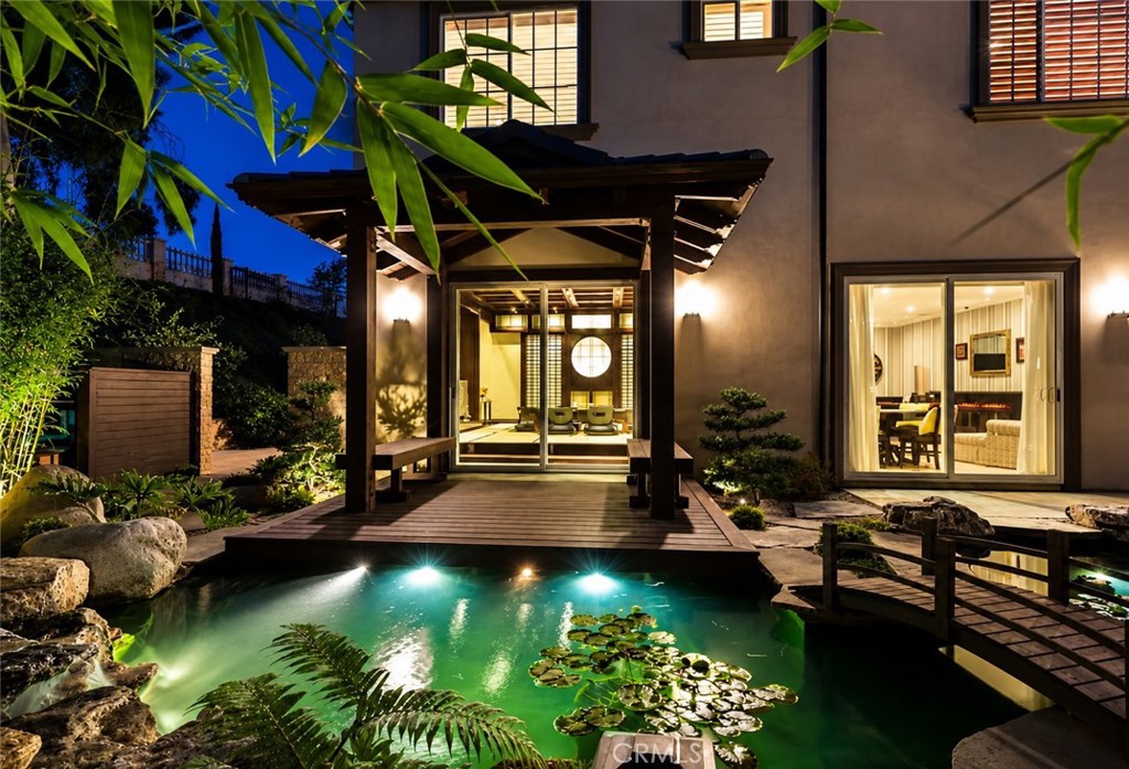 2855 Oak Knoll Drive